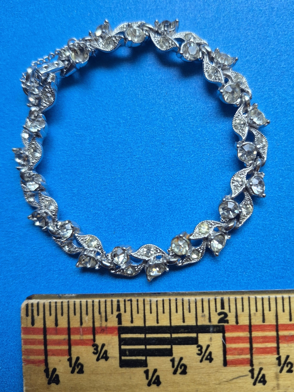Vintage 40s 50s - signed Bogoff Rhinestone Silver-toned Leaf Bracelet